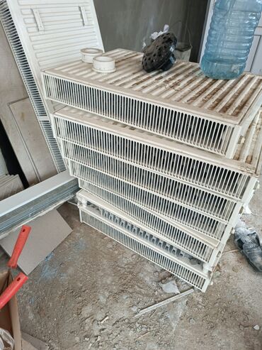 u profil: Panel Radiator
