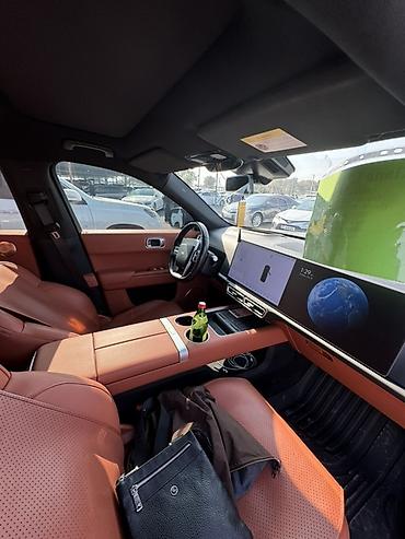 купить drift car: Voyah : 2024 г., 1.5 л, Автомат, Электромобиль, Кроссовер — 4