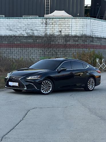 cdi 270: Lexus ES: 2020 г., Гибрид, Седан — 10