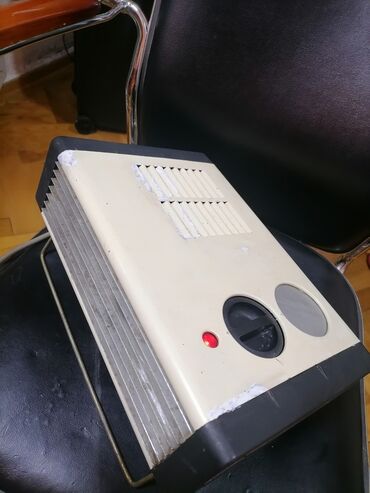 Kaloriferi: Grejalica duvaljka 2000 w ispravna Sever. Ispravna grejalica
 Mirjevo — 7