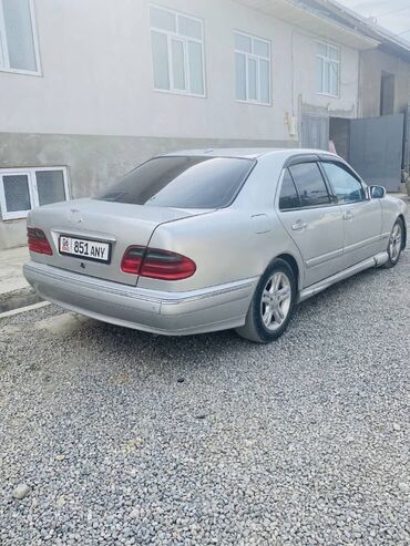 матис москва: Mercedes-Benz A 210: 2001 г., 2.8 л, Автомат, Бензин, Универсал