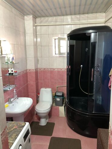 Продажа квартир: Дом, 134 м², 4 комнаты, Агентство недвижимости, Косметический ремонт