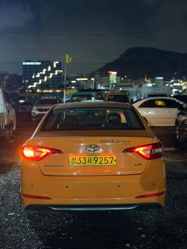 Hyundai: Hyundai Sonata: 2019 г., 2 л, Автомат, Газ, Седан at lalafo.kg — 5 Hyundai: Hyundai Sonata: 2019 г., 2 л, Автомат, Газ, Седан — 5