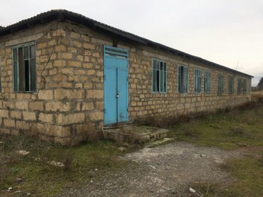 Kommersiya daşınmaz əmlakının satışı: Obyekt Satılır. Bakı horadiz yolunun bəhrəmtəpə qəsəbəsi hissəsindən — 3