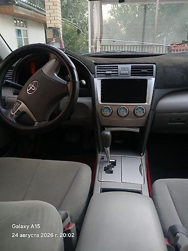 два авто: Toyota Camry: 2006 г., 2.4 л, Автомат, Бензин, Седан — 6