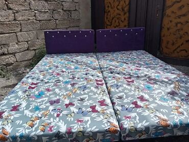 Mebellərin yığılması: Təzə çarpayılar 1 nəfərlik çarpayılar 60manat. 2 nəfərlik taxt — 10