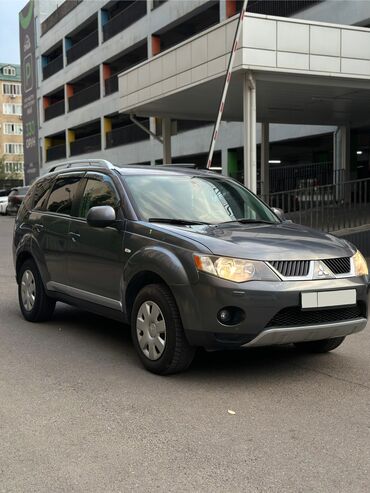 аутлендер оутлендер аиртрек айртрек: Mitsubishi Outlander 🔹Год: 2008 🔹Коробка: вариатор 🔹Объем: 2.4