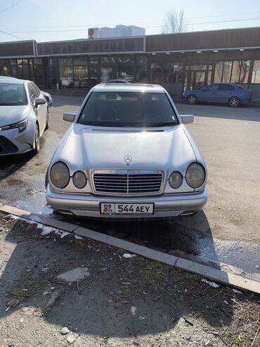 сапок 3 куп: Mercedes-Benz E-Class: 1998 г., 3.2 л, Автомат, Бензин, Седан