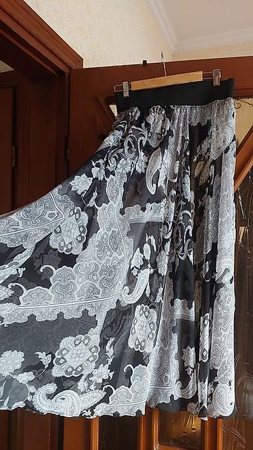 Dəstlər, kostyumlar: Qadın geyim dəsti – 4 paltar 1) Pull&Bear qara, skater kəsimli — 5