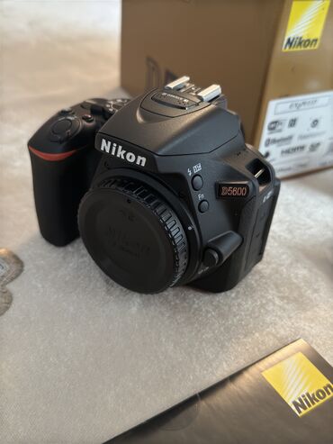 nikon d90 qiymeti: Nikon - D5600 Tam Orginaldır. Almanyadan Özüm gətirmişəm. Heç