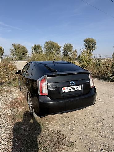 гибридный автомобиль купить: Toyota Prius: 2013 г., 1.8 л, Вариатор, Гибрид, Хэтчбэк — 4