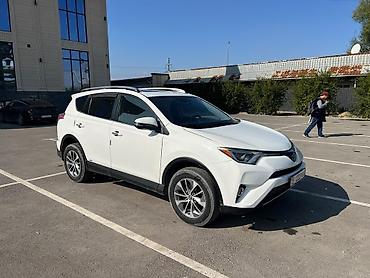 roewe e5: Toyota RAV4: 2018 г., Гибрид, Кроссовер — 2