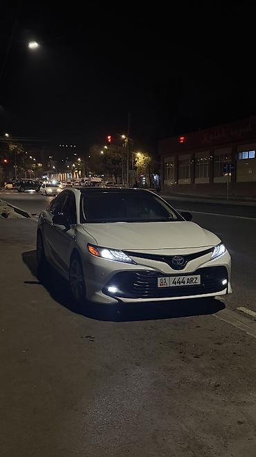 voxy noah: Toyota Camry: 2018 г., 2.5 л, Вариатор, Гибрид, Седан — 1