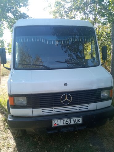 шына на матиз: Жеңил жүк ташуучу унаа, Mercedes-Benz, Стандарт, Колдонулган