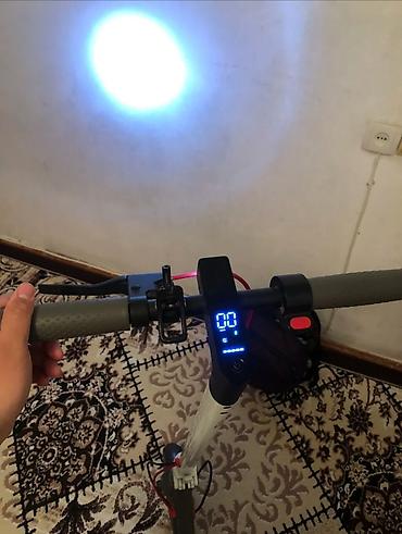 pilot 65: İşlənmiş Elektrik samokat 7", 251 - 350 Vt, 16 - 25 km/s — 1