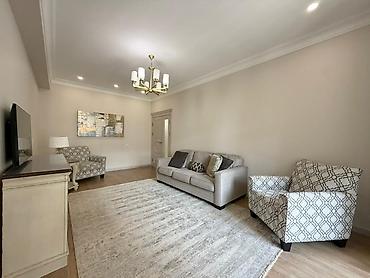 boulevard: For rent designer 2 bedroom apartment in the golden square. 94 — 9
