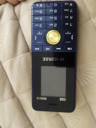 philips xenium f511: M-Horse MB810 düyməli mobil telefon - Rəng: tünd mavi - Böyük, rahat — 1