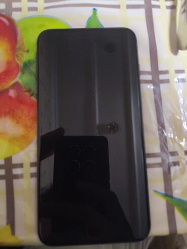 Apple iPhone: IPhone 8 Plus, 64 ГБ, Черный, 76 % — 5