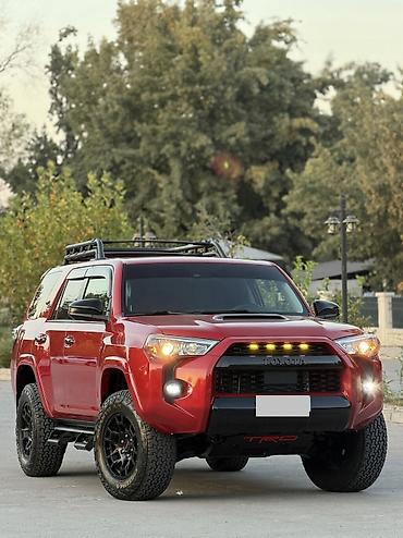 Toyota 4Runner: 2021 г., 4 л, Автомат, Бензин, Внедорожник
