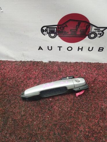запчасти на клюгер: Ручка двери Toyota Kluger ANH10W 2400 2AZ-FE 2002 перед. лев. (б/у)