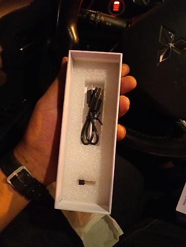 ıpad mini 6: 2.4G mini klaviatura və air mouse pult Xüsusiyyətlər: - 2.4GHz RF — 1