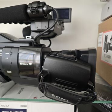 Videokameralar: Sony HXR-MC1500 peşəkar videokamera Yaxşı malın qiyməti üstündə olur — 6