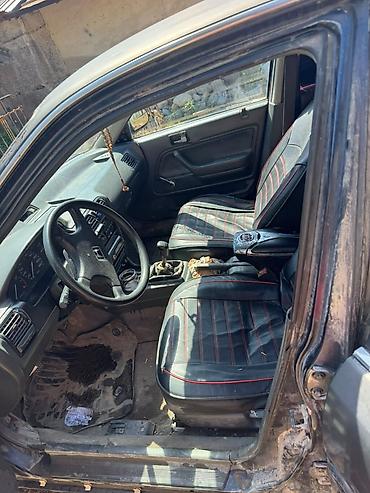 суу химия: Honda Accord: 1990 г., 2.3 л, Кол менен иштөөчү, Бензин, Седан — 9