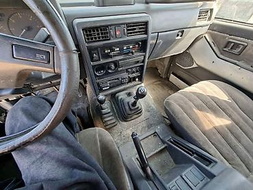 битые машины купить: Nissan Patrol: 1994 г. — 6