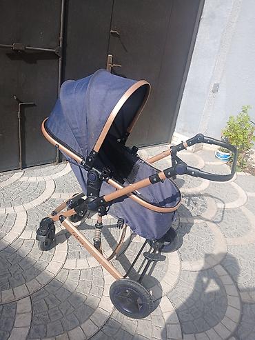 Uşaq arabası – Belecoo markası, tünd mavi parça və qızılı-bronz rəngli