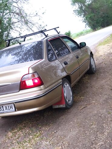 Daewoo: Daewoo Nexia: 2006 г., 1.5 л, Механика, Бензин, Седан