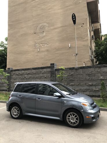 мульти рул: Toyota ist: 2006 г., 1.5 л, Автомат, Бензин, Хэтчбэк