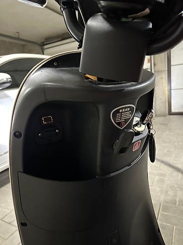 Скутеры: Тип скутера 150 куб. см, Электро, Б/у — 8