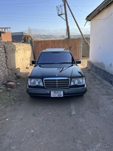 Mercedes-Benz: Mercedes-Benz E-Class: 1995 г., 3.2 л, Автомат, Газ, Седан at lalafo.kg — 1 Mercedes-Benz: Mercedes-Benz E-Class: 1995 г., 3.2 л, Автомат, Газ, Седан — 1