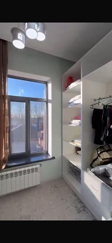 Продажа коттеджей и домов: Продается двухэтажный жилой дом с придомовой территорией и удобным — 20