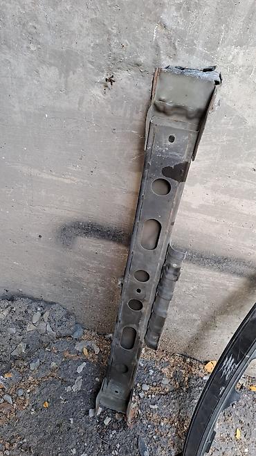 Крылья и комплектующие: Крыло Переднее правое Honda, Оригинал — 9