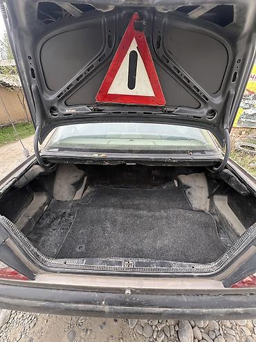 лабавой мерс 124: Mercedes-Benz W124: 1989 г., 2.3 л, Седан — 8