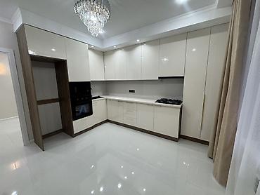 2 комнаты, 77 м², Церковь 108 серия, 1 этаж, Дизайнерский ремонт