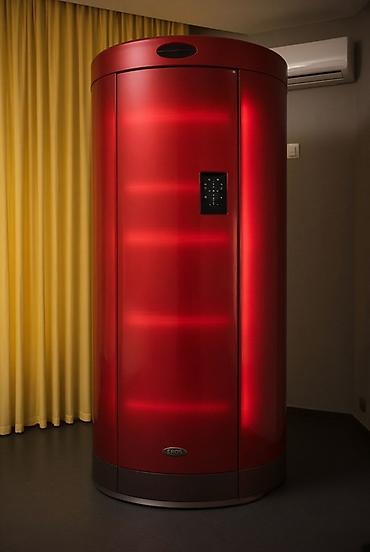 🔥 Satılır: Vertical solarium Fire-Sun Space Pro (58 lampa) Tam işlək