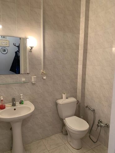 Köhnə tikili: Bakı, Yasamal, 2 otaqlı, Köhnə tikili, m. Nizami, 53 kv. m -da lalafo.az — 16 Köhnə tikili: Bakı, Yasamal, 2 otaqlı, Köhnə tikili, m. Nizami, 53 kv. m — 16