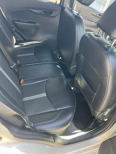Chevrolet: Chevrolet Spark: 2018 г., Хэтчбэк — 12