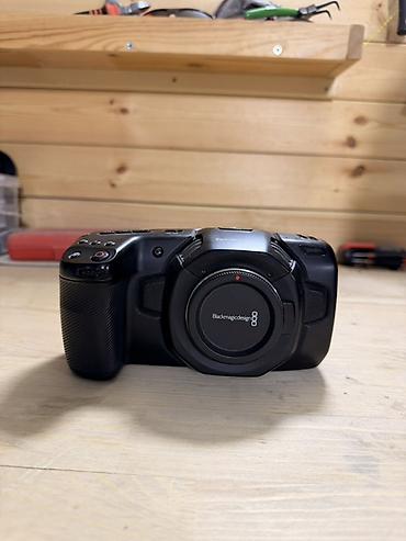 zebra: Кинокамера Blackmagic Design Pocket Cinema Camera 4K (BMPCC 4K) — 1