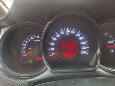 Kia: Kia Ceed: 2014 г., Автомат, Бензин, Универсал — 9