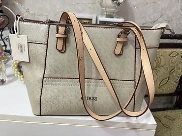 balaca cantalar: Heç taxılmayıb GUESS brend çanta - Rəng: açıq bej/ivory, kontrast — 1