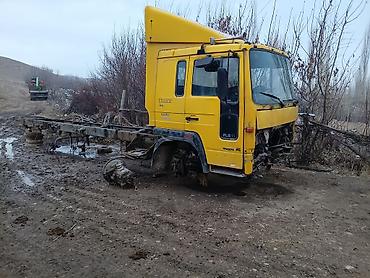кастом мото: Кабина и рама грузовика Volvo FL6 (серия FL). кандай запчаст керек — 1