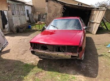 демо матис: Audi 100: 1985 г., 2.2 л, Механика, Бензин, Седан