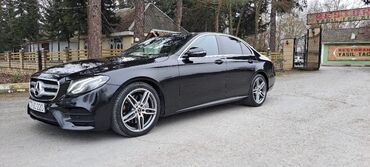 Mercedes-Benz: Mercedes-Benz E-Class: 2 l | 2018 il Sedan — 8