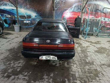 sony vista: Toyota Vista: 1992 г., 2 л, Автомат, Бензин, Седан