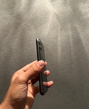 пс 4: IPhone 11, 64 ГБ, Matte Silver, Гарантия, Беспроводная зарядка, Face ID