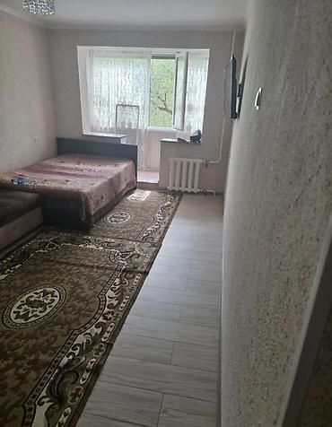 договорная квартира: Сдаётся 1‑комнатная квартира в районе Боконбаева/Уметалиева, этаж 4 — 3