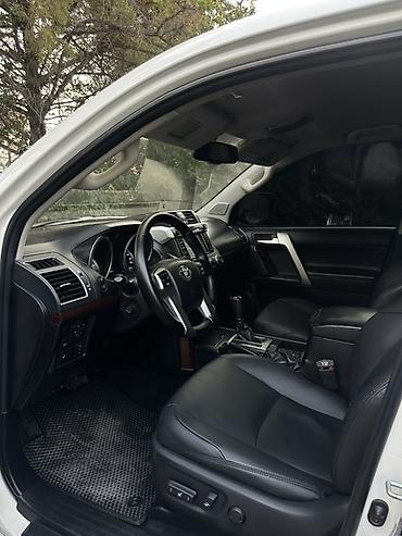 Toyota: Toyota Land Cruiser Prado: 2016 г., 4 л, Автомат, Бензин, Внедорожник — 8